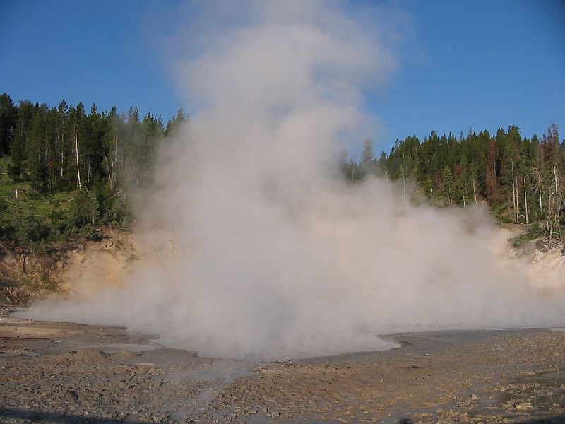 yellowstone06.JPG