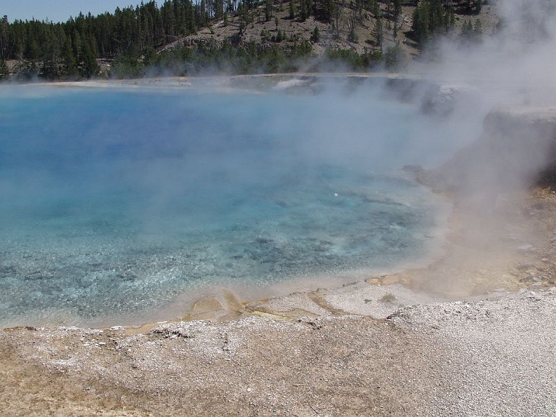 yellowstone27a.JPG